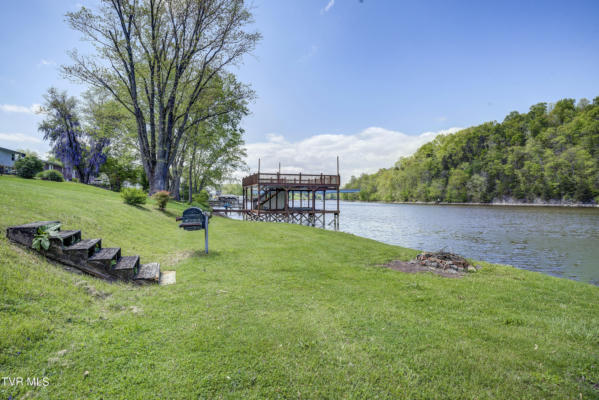 186 LAKEVIEW DR, BLUFF CITY, TN 37618 - Image 1