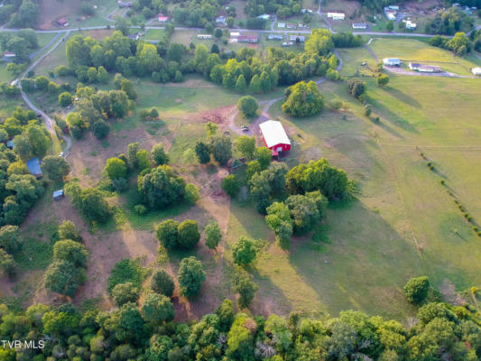 309 BUNCOMBE RD, BLOUNTVILLE, TN 37617, photo 2 of 31