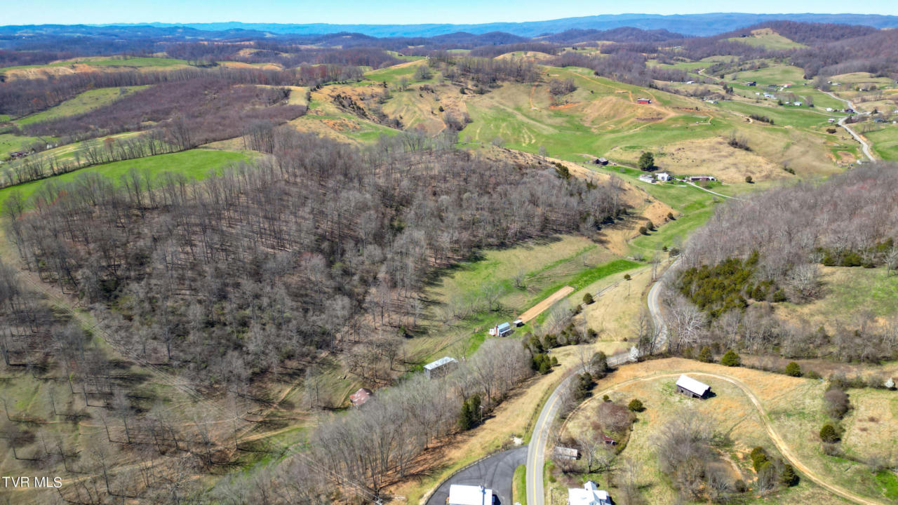 637 LONG HOLLOW RD, NICKELSVILLE, VA 24271, photo 1 of 49